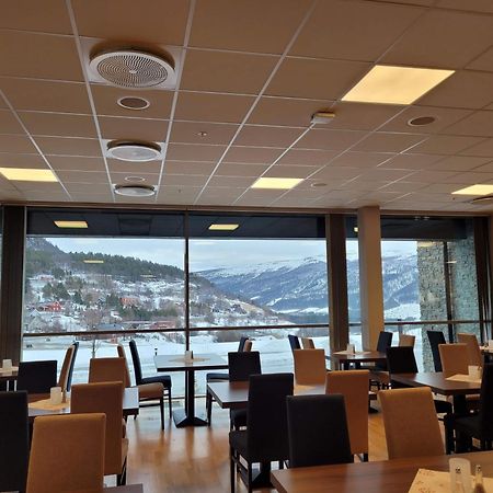 Dombas Hotel Εξωτερικό φωτογραφία